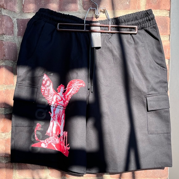 ⚫️🔴⚪️Boohoo Man Black Medium Men’s Cargo Shorts - Picture 1 of 3